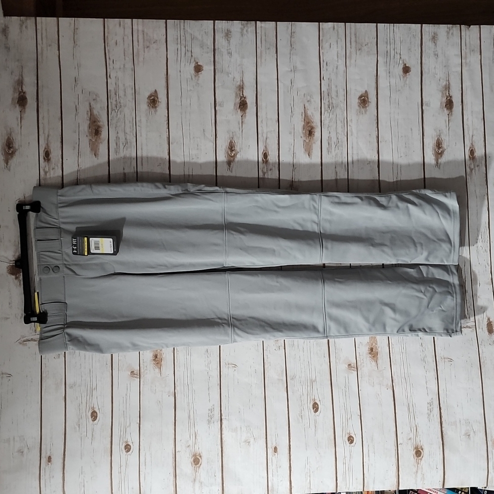 Under Armour Baseball Pants - Size Medium ⭐️NWT!⭐️